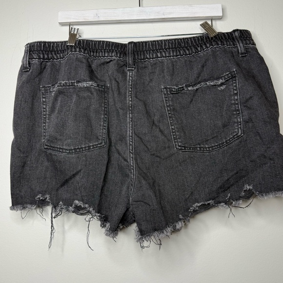 Aerie Black Distressed Jean Shorts - Picture 7 of 13